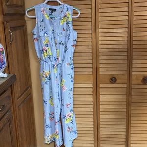 Adorable jumpsuit